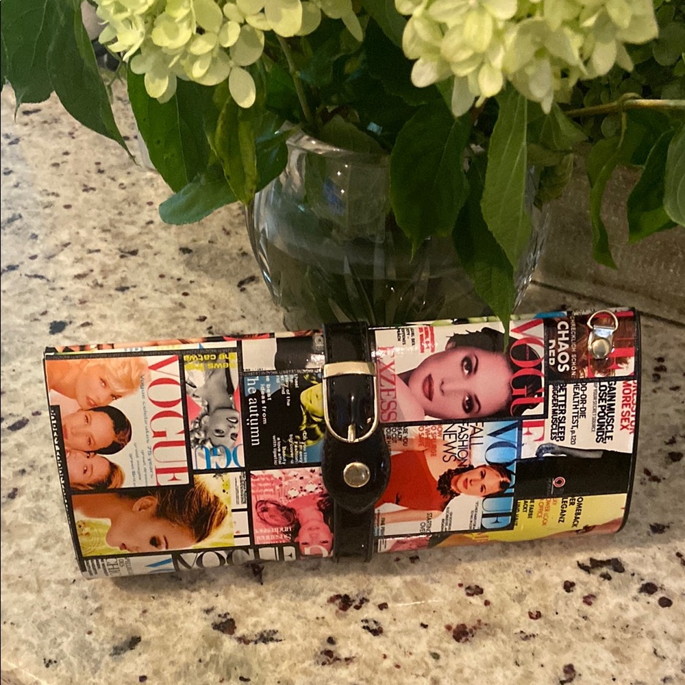 Black Pop Art Wallet with Magazine Print